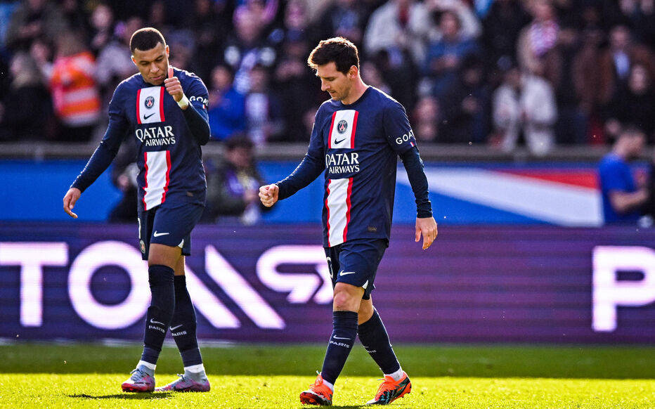 5球狂胜开启新纪元！没有姆巴佩的大巴黎更强，复刻皇马米兰辉煌